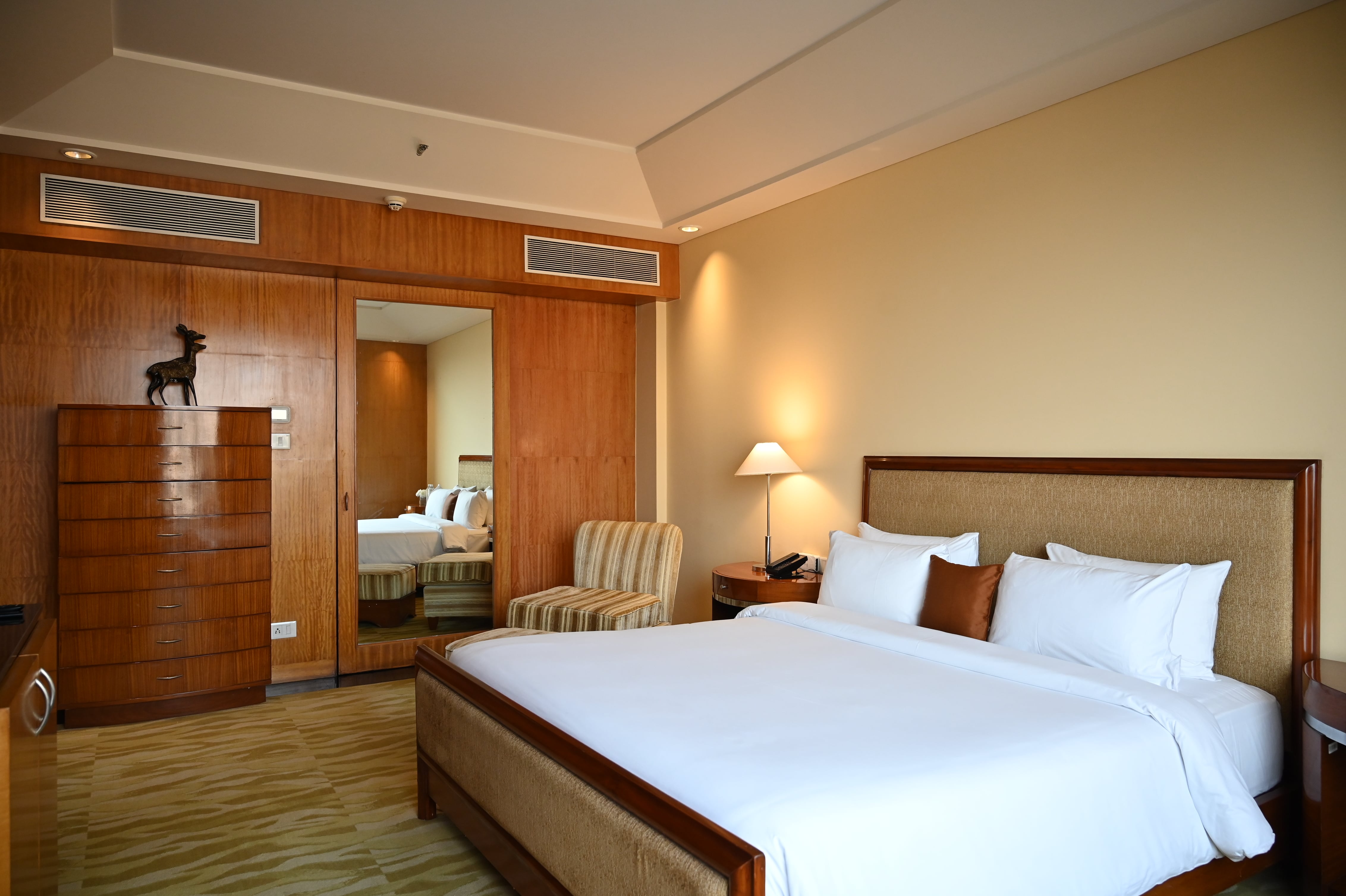 Diplomatic Suites